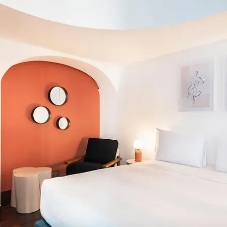 Relstay- Montenapoleone Apartamento *
